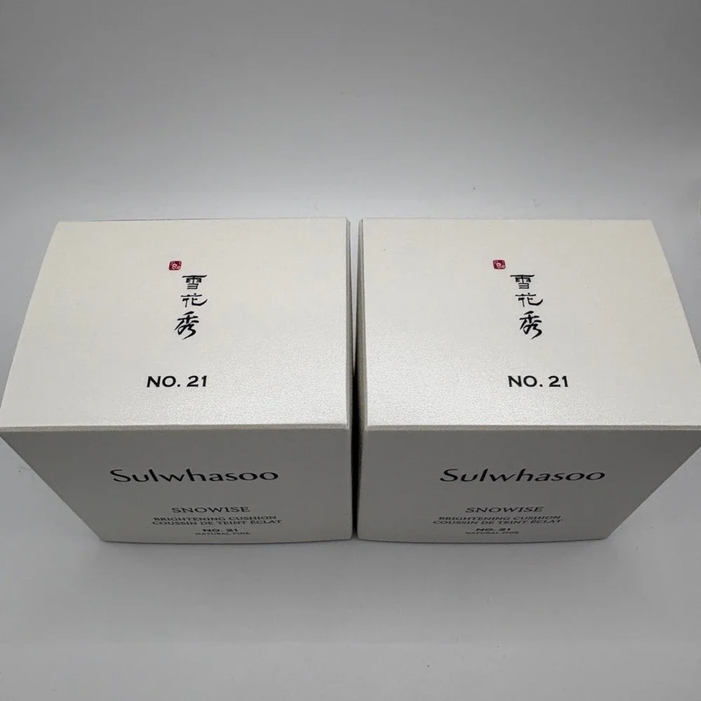 Sulwhasoo Snowise Brightening Cushion Duo No. 21 Natural Pink SPF 50+
